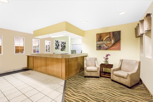 Days Inn by Wyndham Des Moines Merle Hay image 14