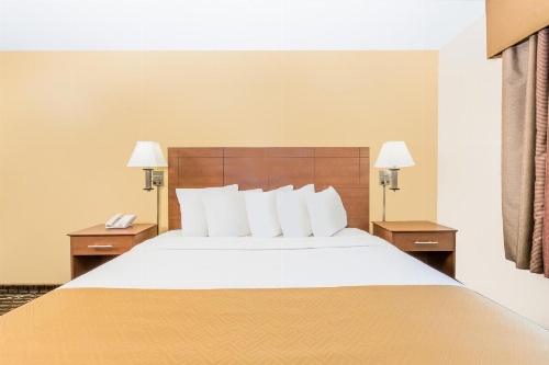 Days Inn by Wyndham Des Moines Merle Hay image 23